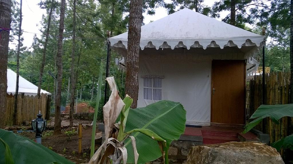 Bison Woods Hotel Yercaud Cameră foto